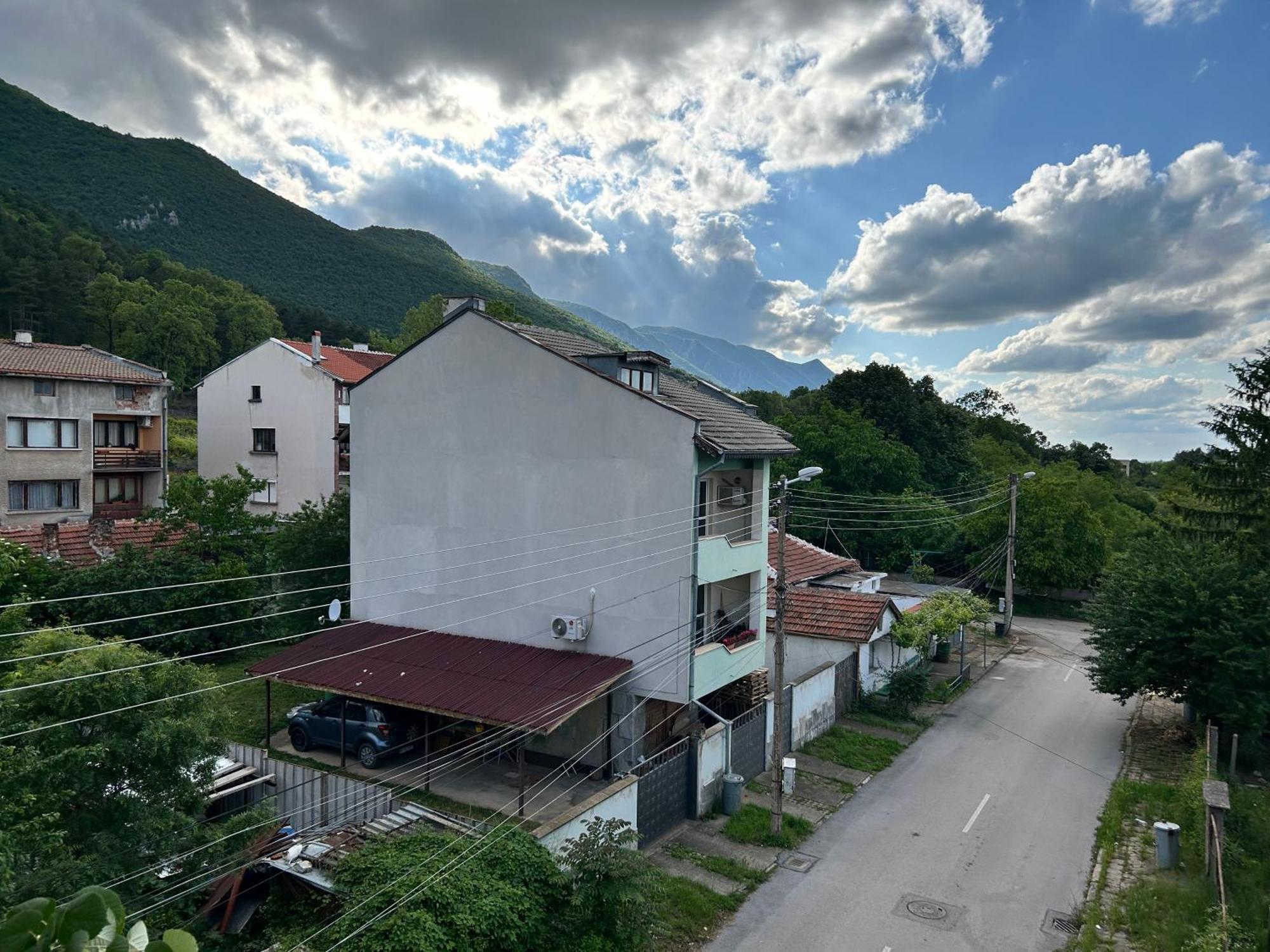 Apart House Ana Апартамент За Гости Ана Vratsa Екстер'єр фото
